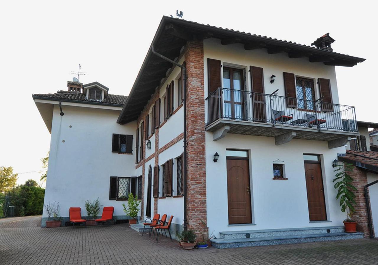 B&B Acacia Rosa Guarene Екстер'єр фото